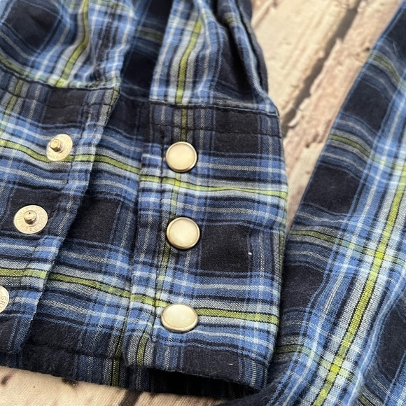 Vintage Wrangler Plaid Pearl Snap Cowboy Rancher Long Sleeve Button Down Shirt - Picture 3 of 4